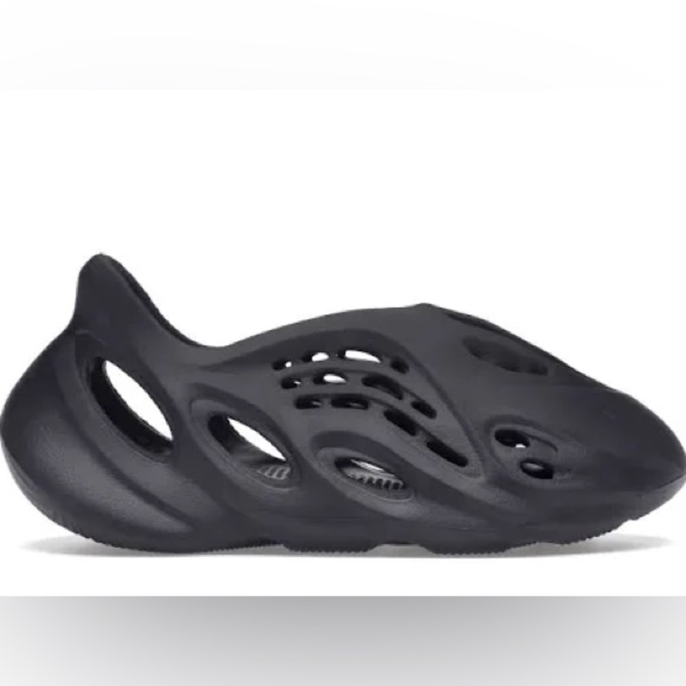 Yeezy Foam Runner- ONYX